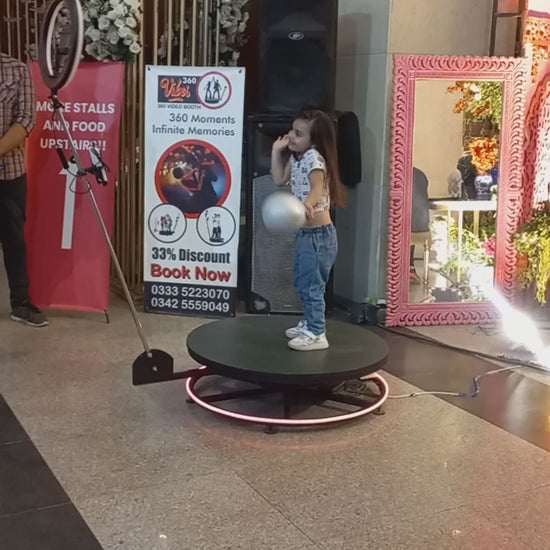 360 Video Booth.