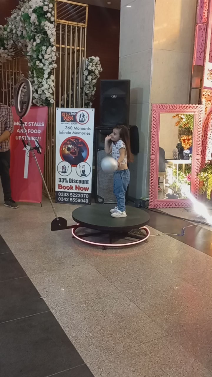 360 Video Booth.